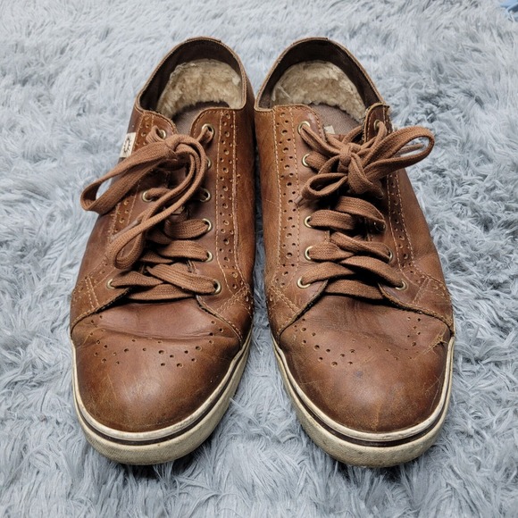UGG‎ Shoes Mens 12 Brown Leather Fashion Everyday Lace Up Sneaker Casual - Picture 1 of 16